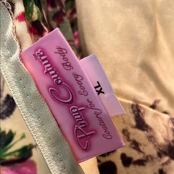 PUG Ella dress in yellow floral - Picture 4 of 5